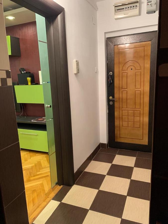 Apartamento Modern Piteşti Exterior foto